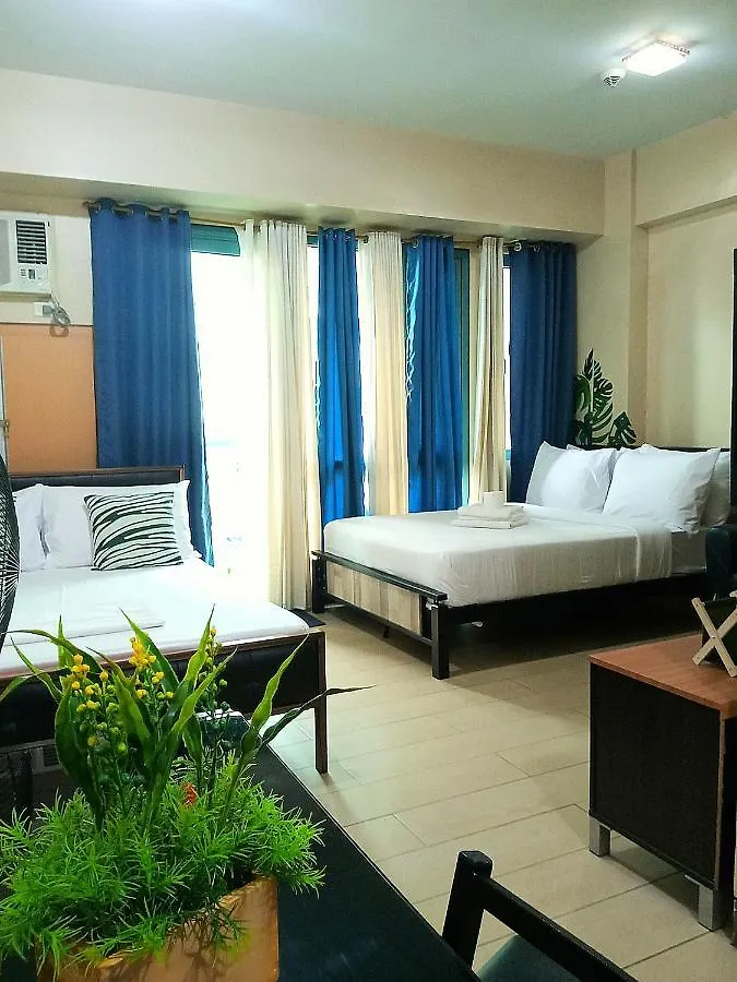 The Palm Tree Condotel Manila Airport