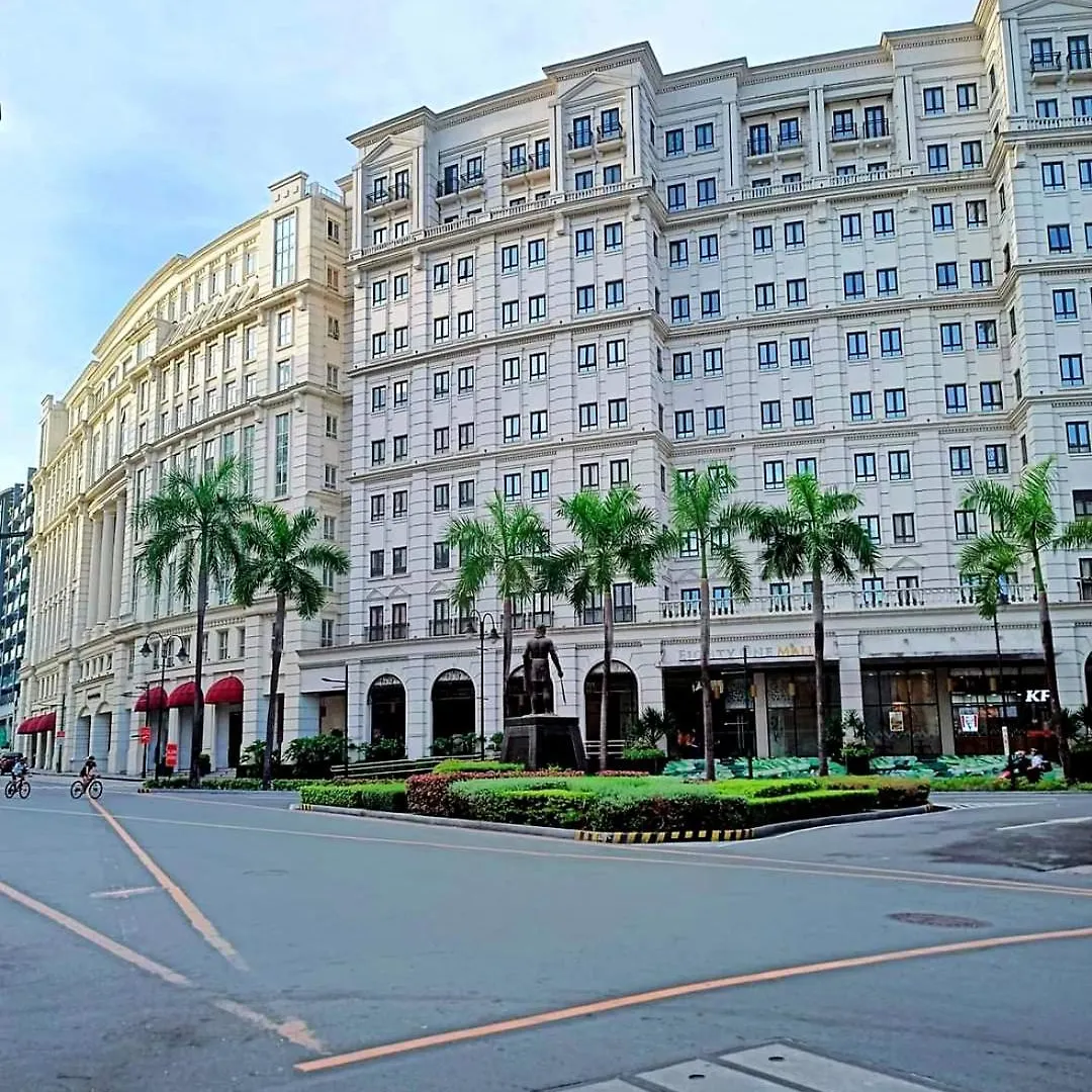 The Palm Tree Condotel Manila Airport